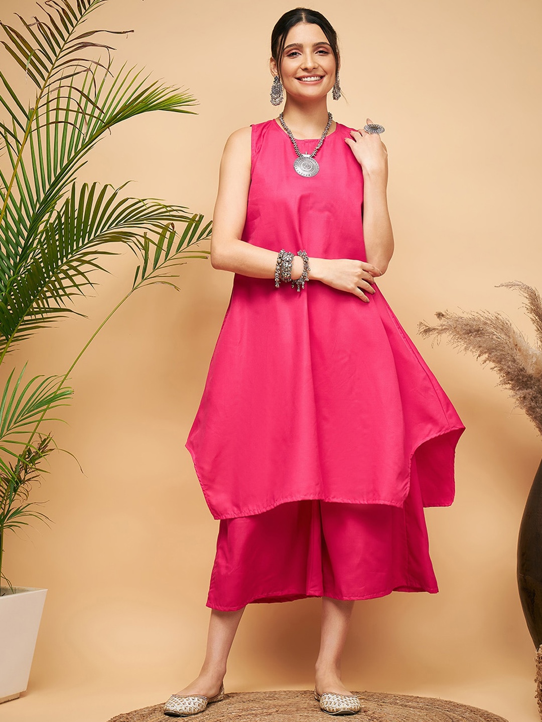 InWeave Sleeveless Asymmetric Hem Kurta, Fuchsia