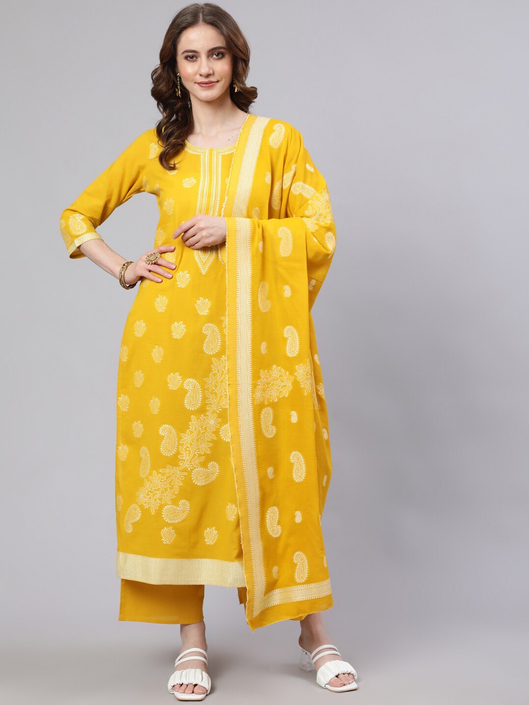 AKS Couture Ethnic Motifs Embroidered Pure Cotton Kurta with Palazzos & Dupatta, Yellow
AKS Couture Ethnic Motifs Embroidered Pure Cotton Kurta with Palazzos & Dupatta, Yellow