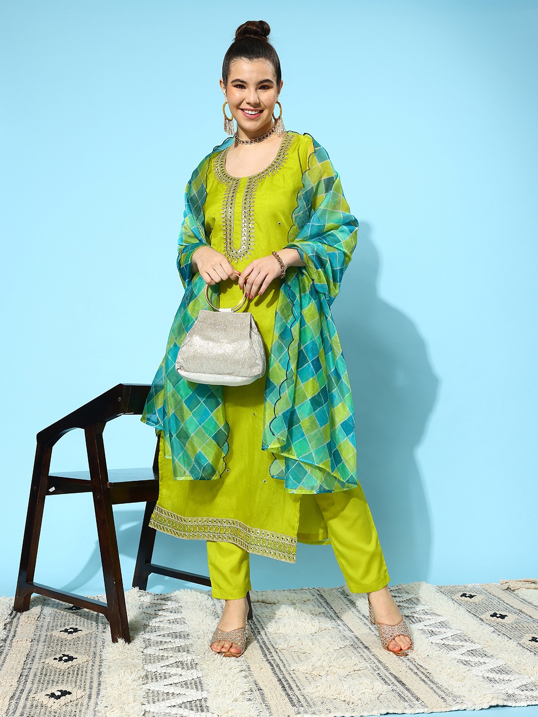 Kvsfab Ethnic Motifs Embroidered Regular Sequinned Kurta with Trousers & Dupatta, Lime green
Kvsfab Ethnic Motifs Embroidered Regular Sequinned Kurta with Trousers & Dupatta, Lime green