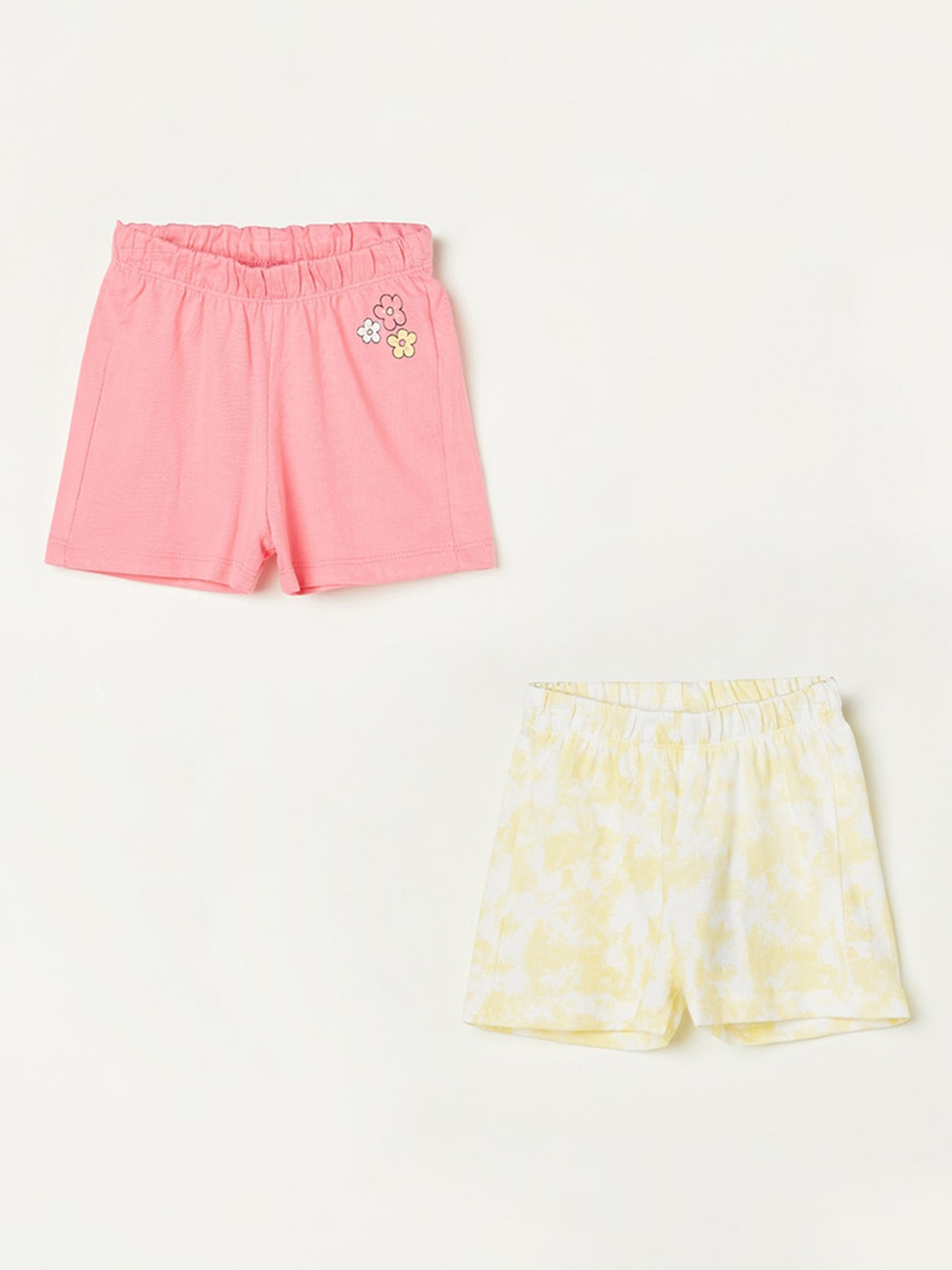 Juniors by Lifestyle Girls Pack Of 2 Mid-Rise Conversational Printed Cotton Shorts, Multi
Juniors by Lifestyle Girls Pack Of 2 Mid-Rise Conversational Printed Cotton Shorts, Multi