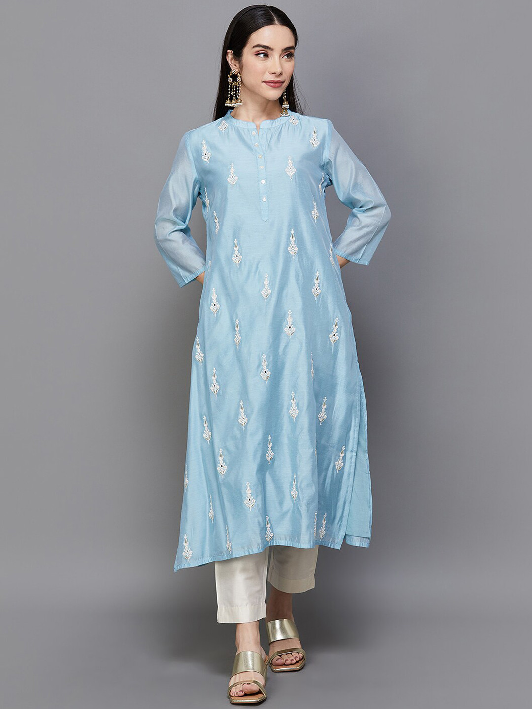 Melange by Lifestyle Ethnic Motifs Embroidered Regular Kurta With Trousers, Blue
Melange by Lifestyle Ethnic Motifs Embroidered Regular Kurta With Trousers, Blue