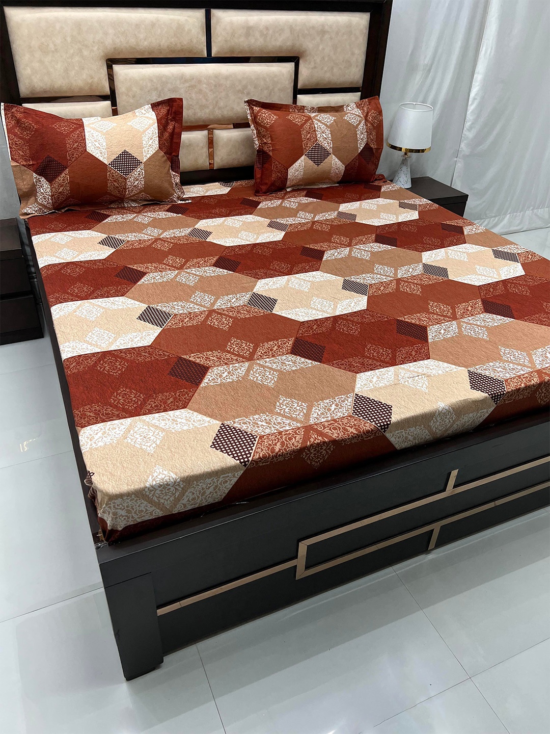 Pure Decor Velar Sib Brown Printed Pure Cotton 380 TC King Bedsheet With 2 Pillow Covers
Pure Decor Velar Sib Brown Printed Pure Cotton 380 TC King Bedsheet With 2 Pillow Covers