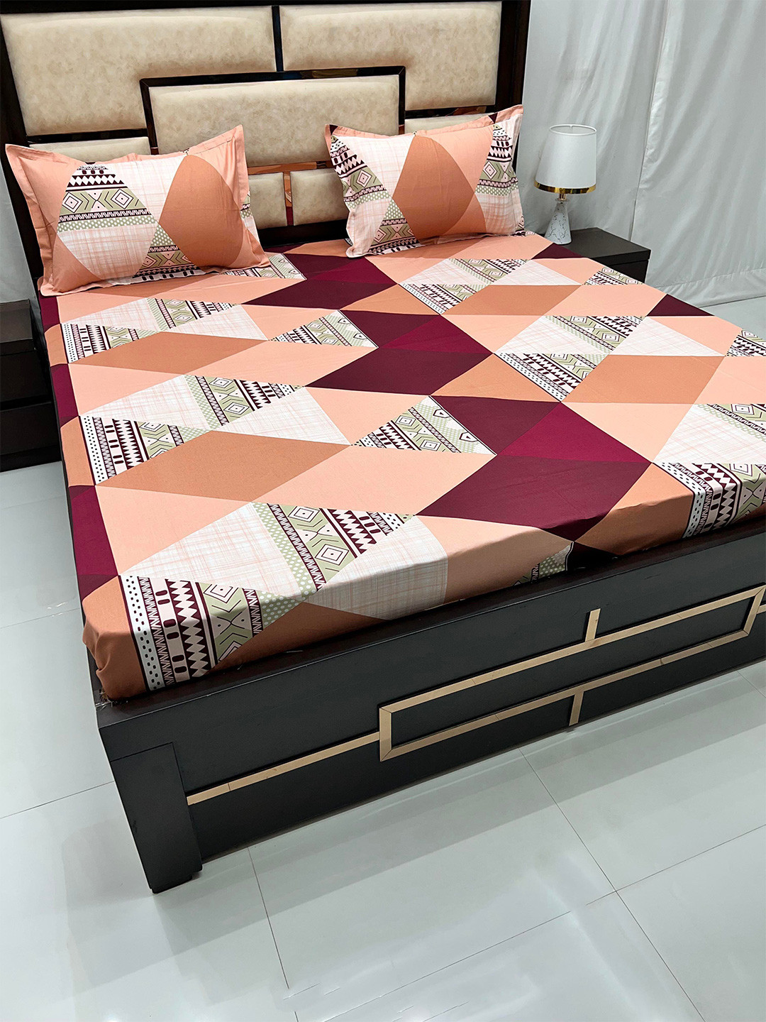 Pure Decor Velar Sib Purple Printed Pure Cotton 380 TC King Bedsheet With 2 Pillow Covers
Pure Decor Velar Sib Purple Printed Pure Cotton 380 TC King Bedsheet With 2 Pillow Covers