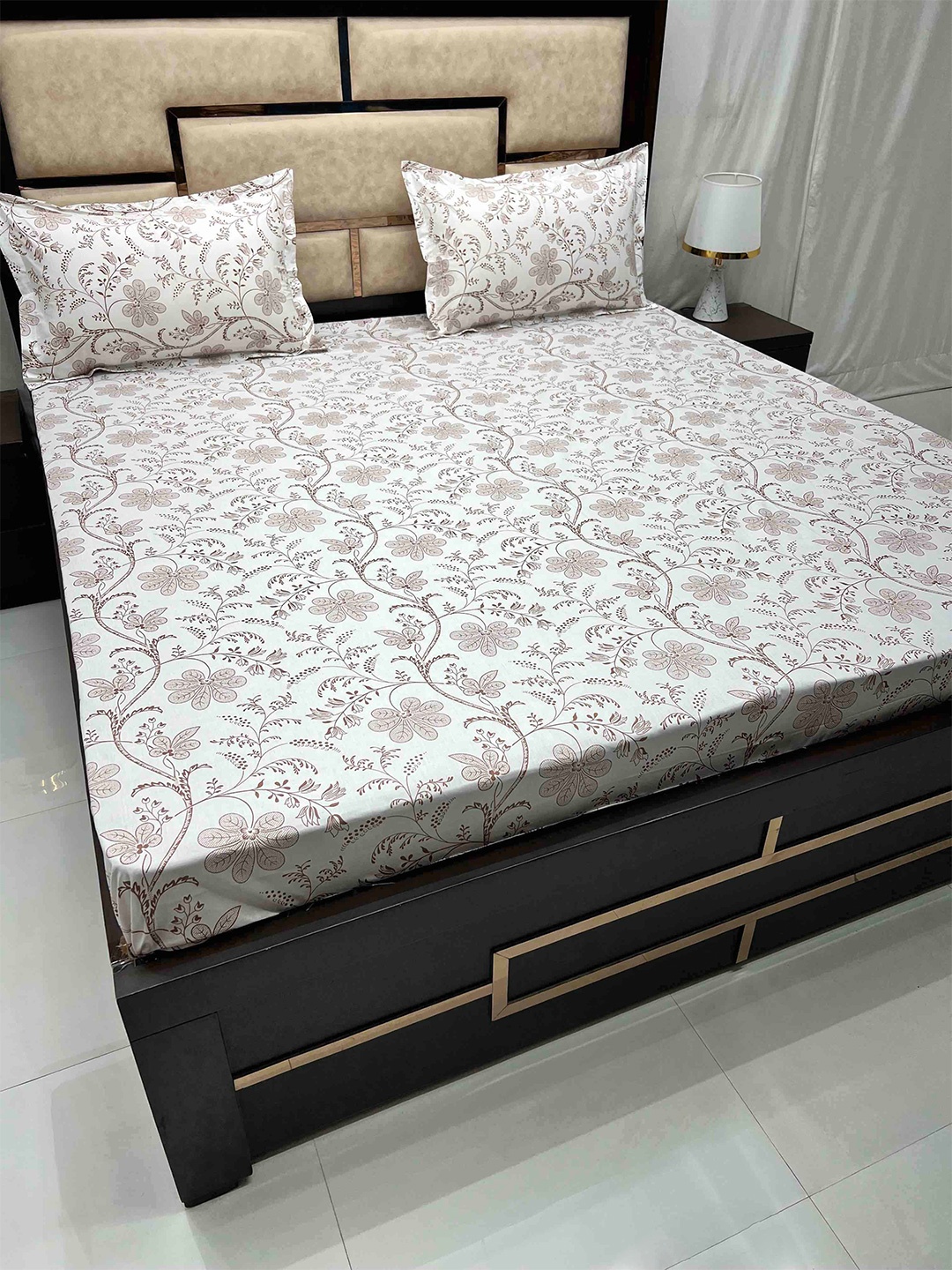 Pure Decor Villa White & Brown Floral Pure Cotton 380 TC King Bedsheet & 2 Pillow Covers
Pure Decor Villa White & Brown Floral Pure Cotton 380 TC King Bedsheet & 2 Pillow Covers