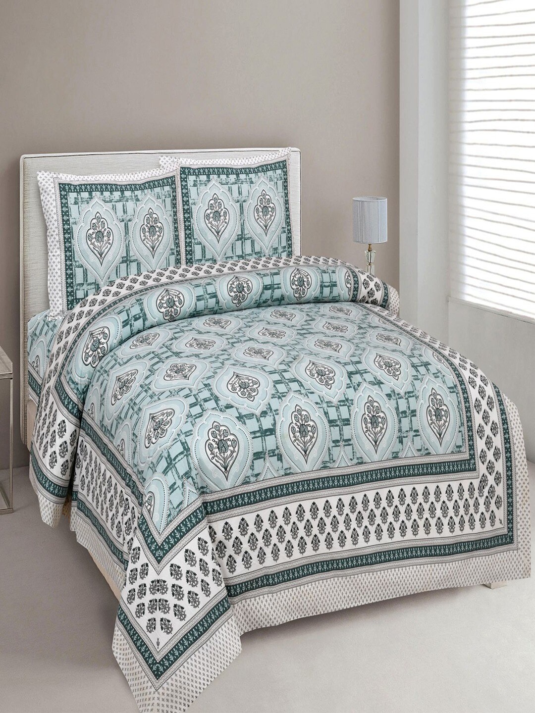 UNIQCHOICE Turquoise Blue Floral Pure Cotton 180 TC King Bedsheet With 2 Pillow Covers
UNIQCHOICE Turquoise Blue Floral Pure Cotton 180 TC King Bedsheet With 2 Pillow Covers