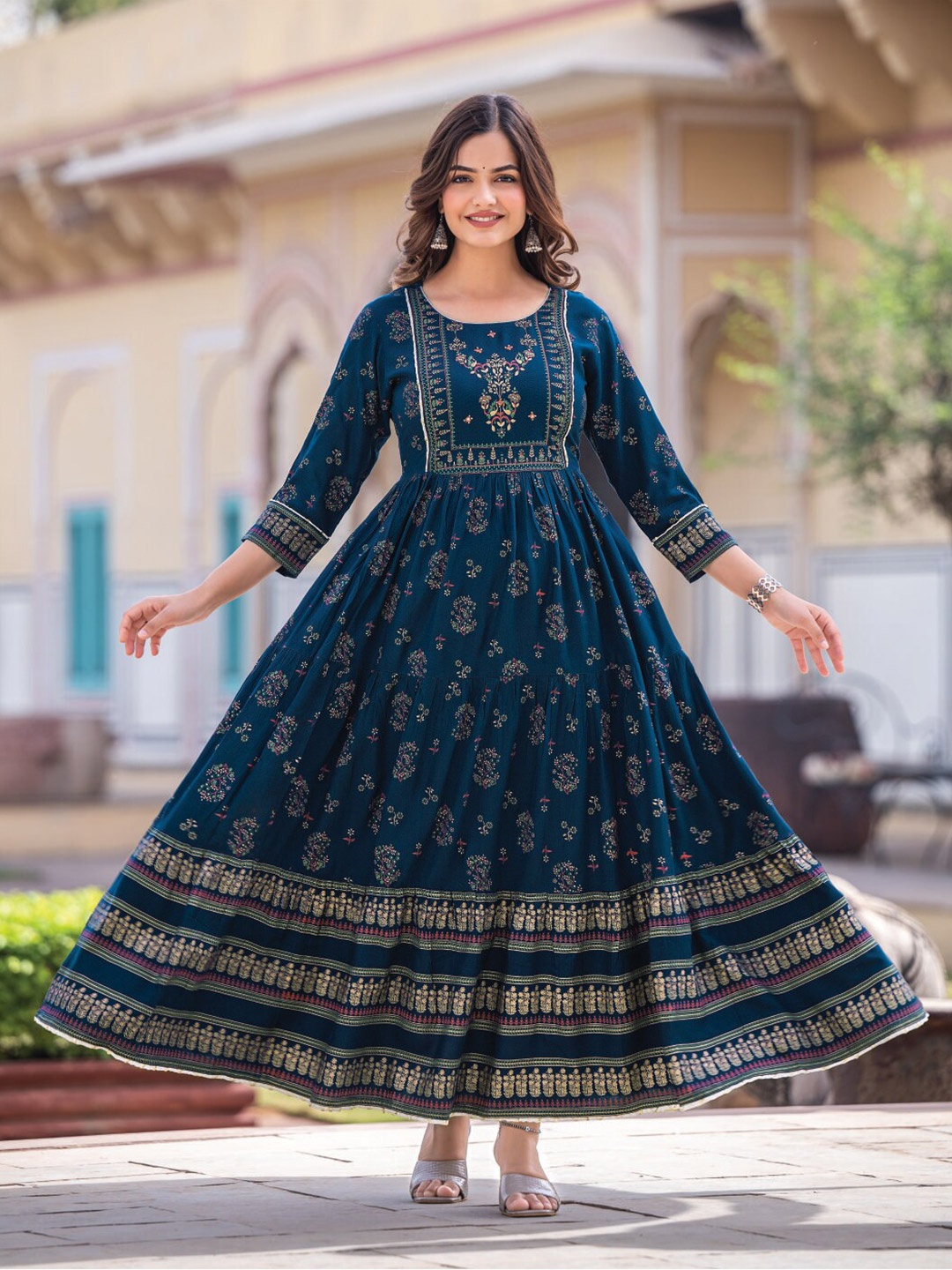 Kiana House Of Fashion Ethnic Motifs Printed Mirror Work Fit & Flare Ethnic Dress, Blue
Kiana House Of Fashion Ethnic Motifs Printed Mirror Work Fit & Flare Ethnic Dress, Blue