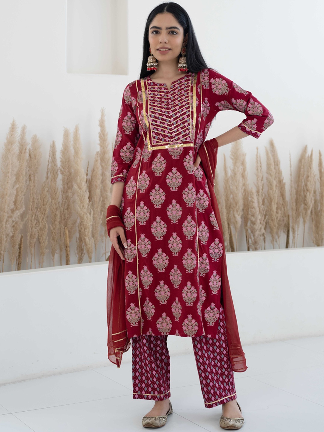 KALINI Ethnic Motifs Printed Regular Thread Work Kurta With Trousers & Dupatta, Maroon
KALINI Ethnic Motifs Printed Regular Thread Work Kurta With Trousers & Dupatta, Maroon