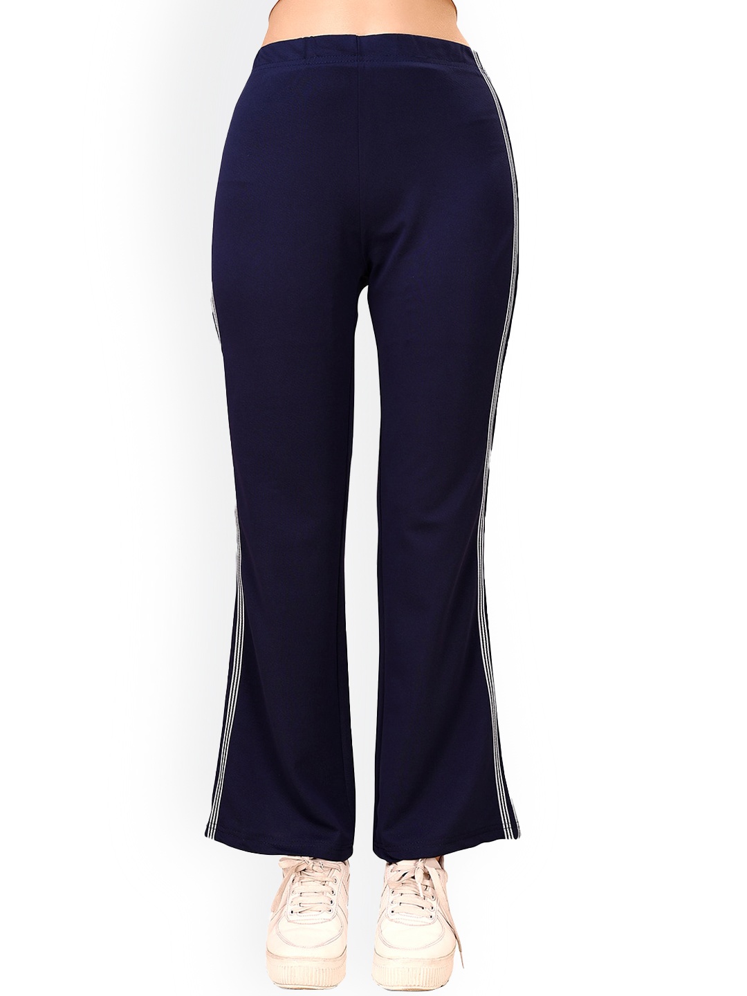 WESTHOOD Women Side Stripes Relaxed Flared High-Rise Bootcut Trousers, Navy blue
WESTHOOD Women Side Stripes Relaxed Flared High-Rise Bootcut Trousers, Navy blue