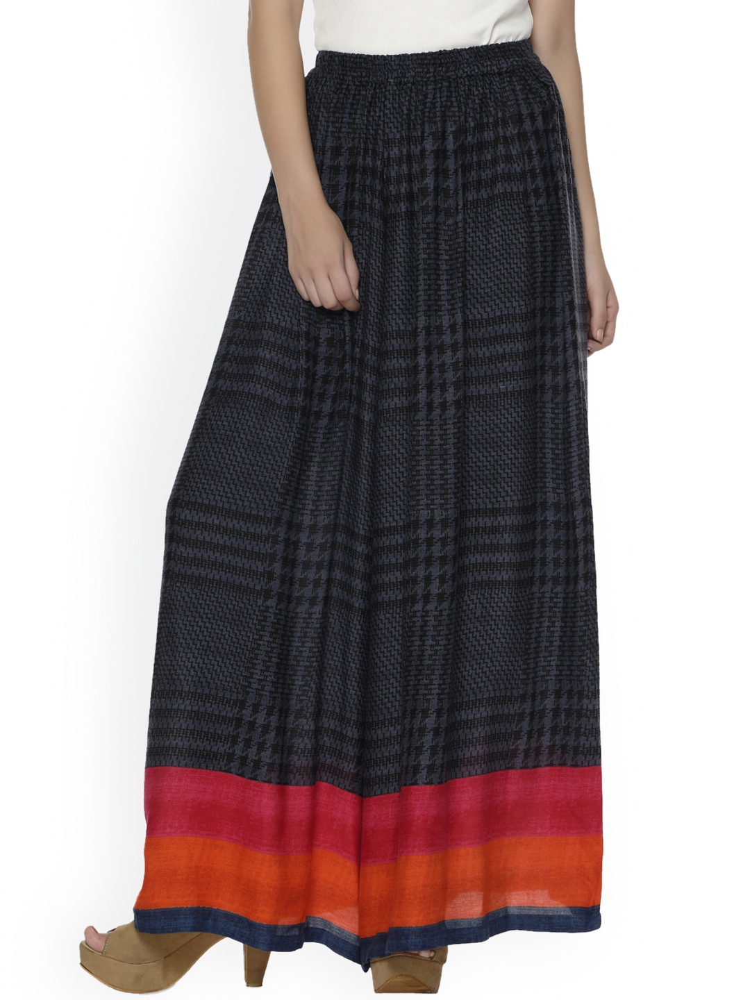 shiloh Women Charcoal Printed Flared Palazzos