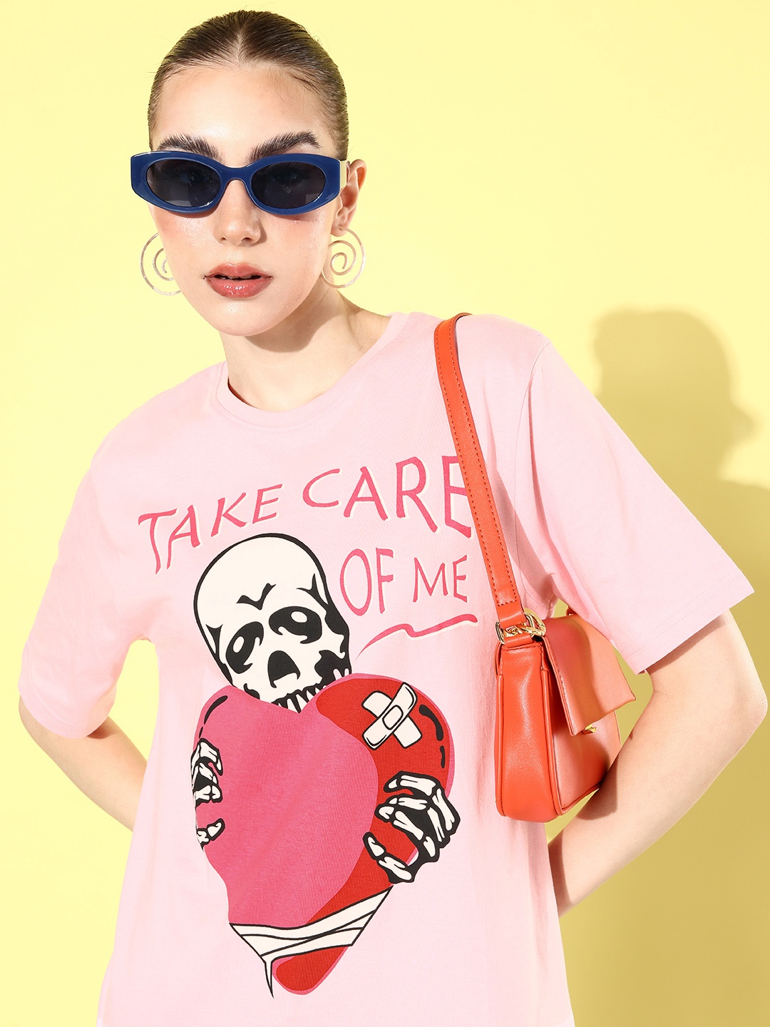 Difference of Opinion Printed Oversized Drop-Shoulder Sleeves Pure Cotton T-shirt, Pink
Difference of Opinion Printed Oversized Drop-Shoulder Sleeves Pure Cotton T-shirt, Pink
