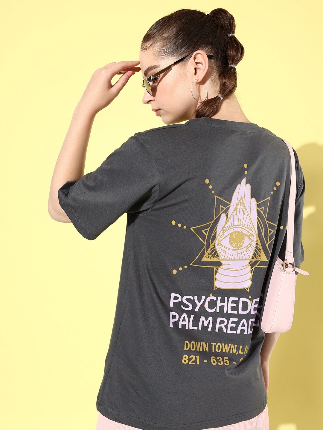 Difference of Opinion Printed Oversized Drop-Shoulder Sleeves Pure Cotton T-shirt, Grey
Difference of Opinion Printed Oversized Drop-Shoulder Sleeves Pure Cotton T-shirt, Grey