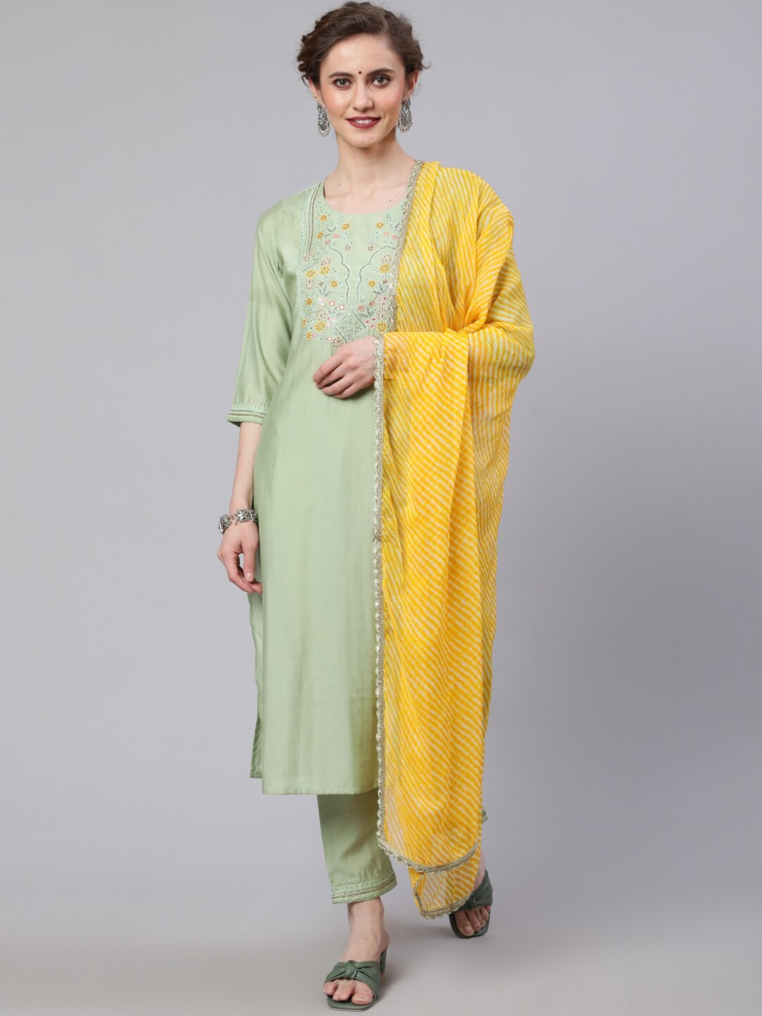 AKS Embroidered Regular Thread Work Chanderi Silk Kurta & Trousers With Dupatta, Green
AKS Embroidered Regular Thread Work Chanderi Silk Kurta & Trousers With Dupatta, Green