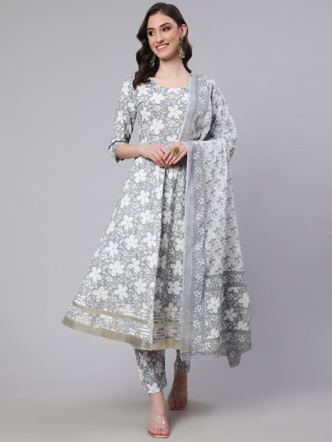 Nayo Floral Printed Pure Cotton Anarkali Kurta with Trousers & With Dupatta, Grey
Nayo Floral Printed Pure Cotton Anarkali Kurta with Trousers & With Dupatta, Grey