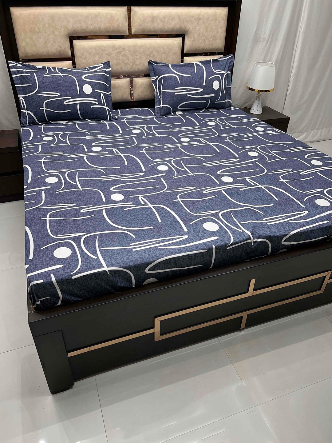 Pure Decor Leisure Fur Blue & White Cotton 250 TC King Bedsheet with 2 Pillow Covers
Pure Decor Leisure Fur Blue & White Cotton 250 TC King Bedsheet with 2 Pillow Covers
