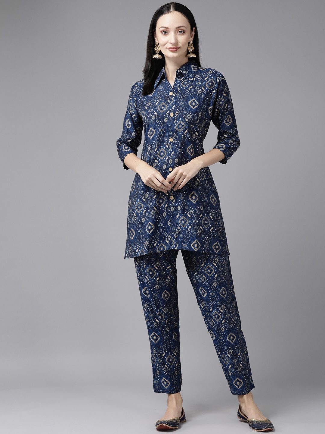 Aarika Women Ethnic Motifs Printed Regular Pure Cotton Kurta with Trousers, Navy blue
Aarika Women Ethnic Motifs Printed Regular Pure Cotton Kurta with Trousers, Navy blue