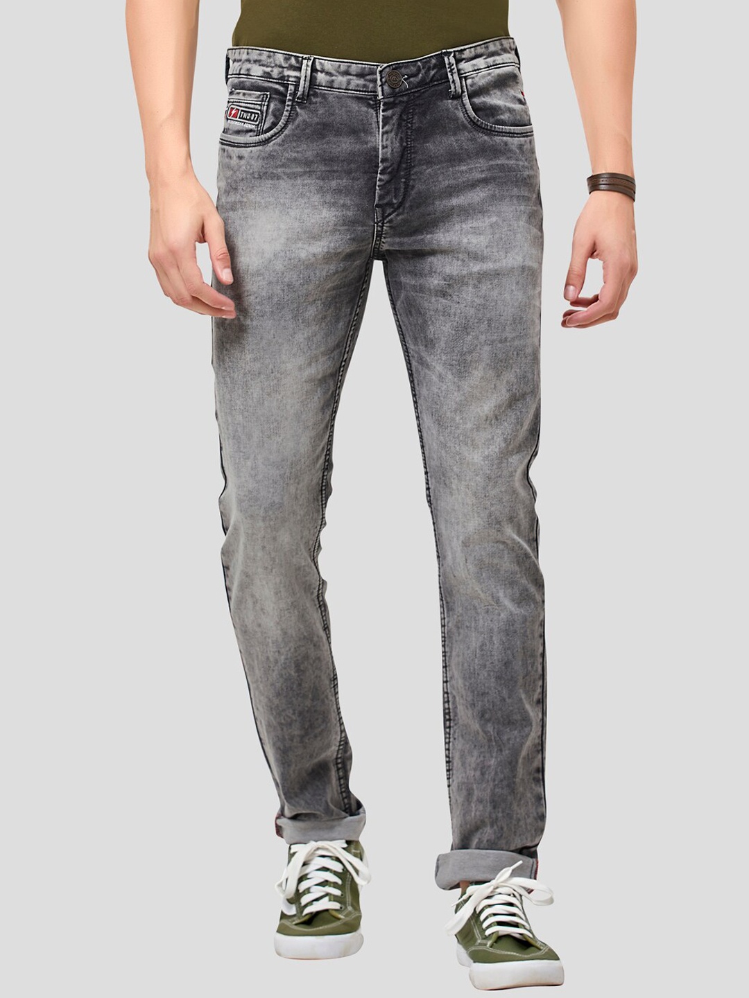 MOZZO Men Lean Mid Rise Clean Look Whiskers and Chevrons Heavy Fade Slim Fit Jeans, Black
MOZZO Men Lean Mid Rise Clean Look Whiskers and Chevrons Heavy Fade Slim Fit Jeans, Black
