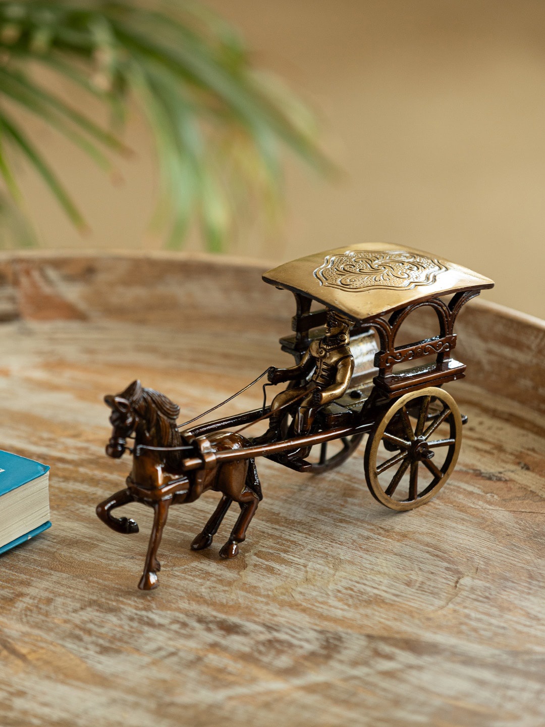 ExclusiveLane Brown Brass Horse-Cart Showpieces, Gold