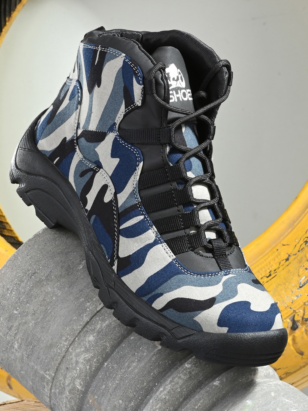 Leo's Fitness Shoes Men Printed Moisture-Wicking Slip Resistant Mid-Top Trekking Shoes, Navy blue
Leo's Fitness Shoes Men Printed Moisture-Wicking Slip Resistant Mid-Top Trekking Shoes, Navy blue