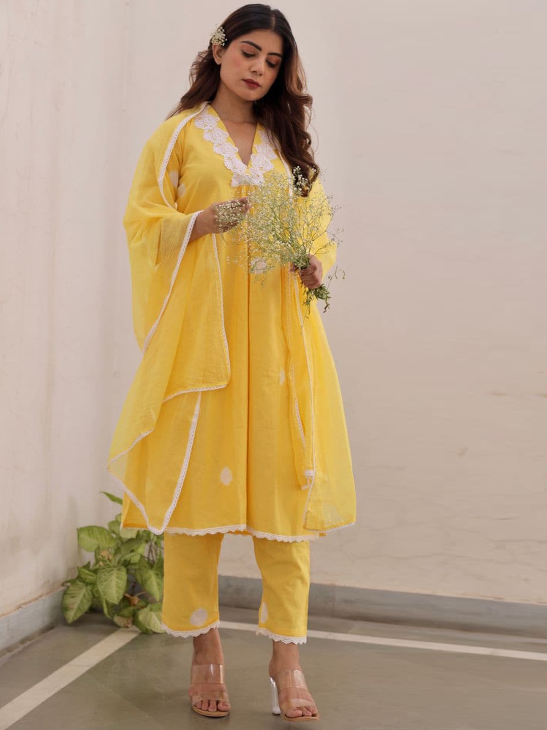 ASRUMO Polka Dots Printed Straight Kurta With Trousers & Dupatta, Yellow