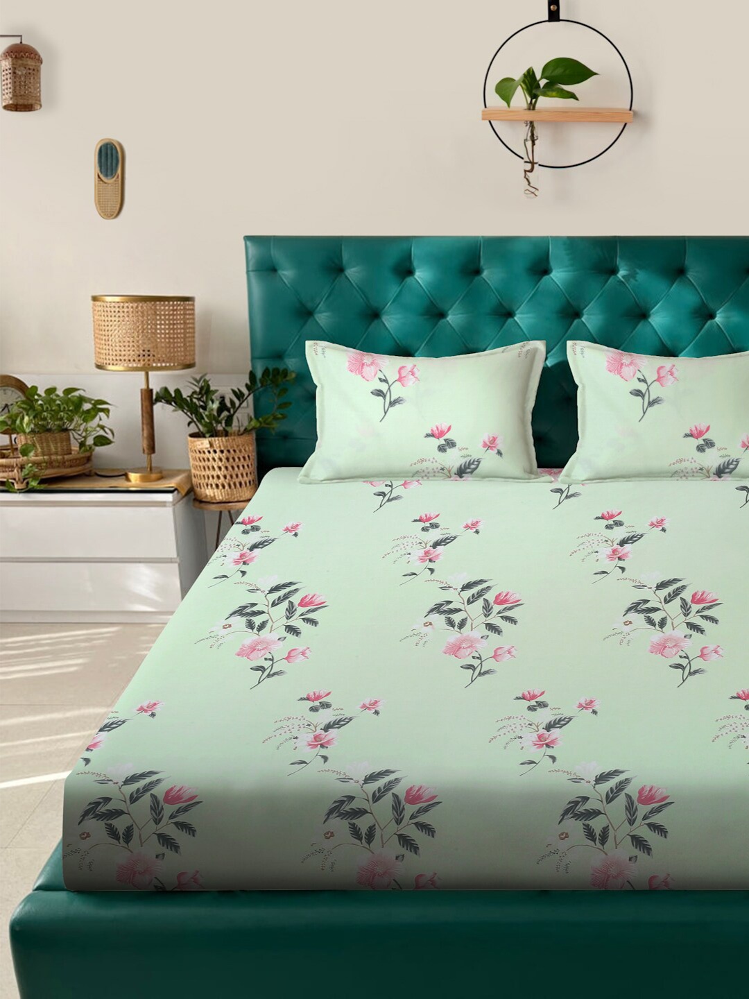 Alina decor Green & Pink Floral Polycotton 210 TC King Bedsheet With 2 Pillow Covers
Alina decor Green & Pink Floral Polycotton 210 TC King Bedsheet With 2 Pillow Covers