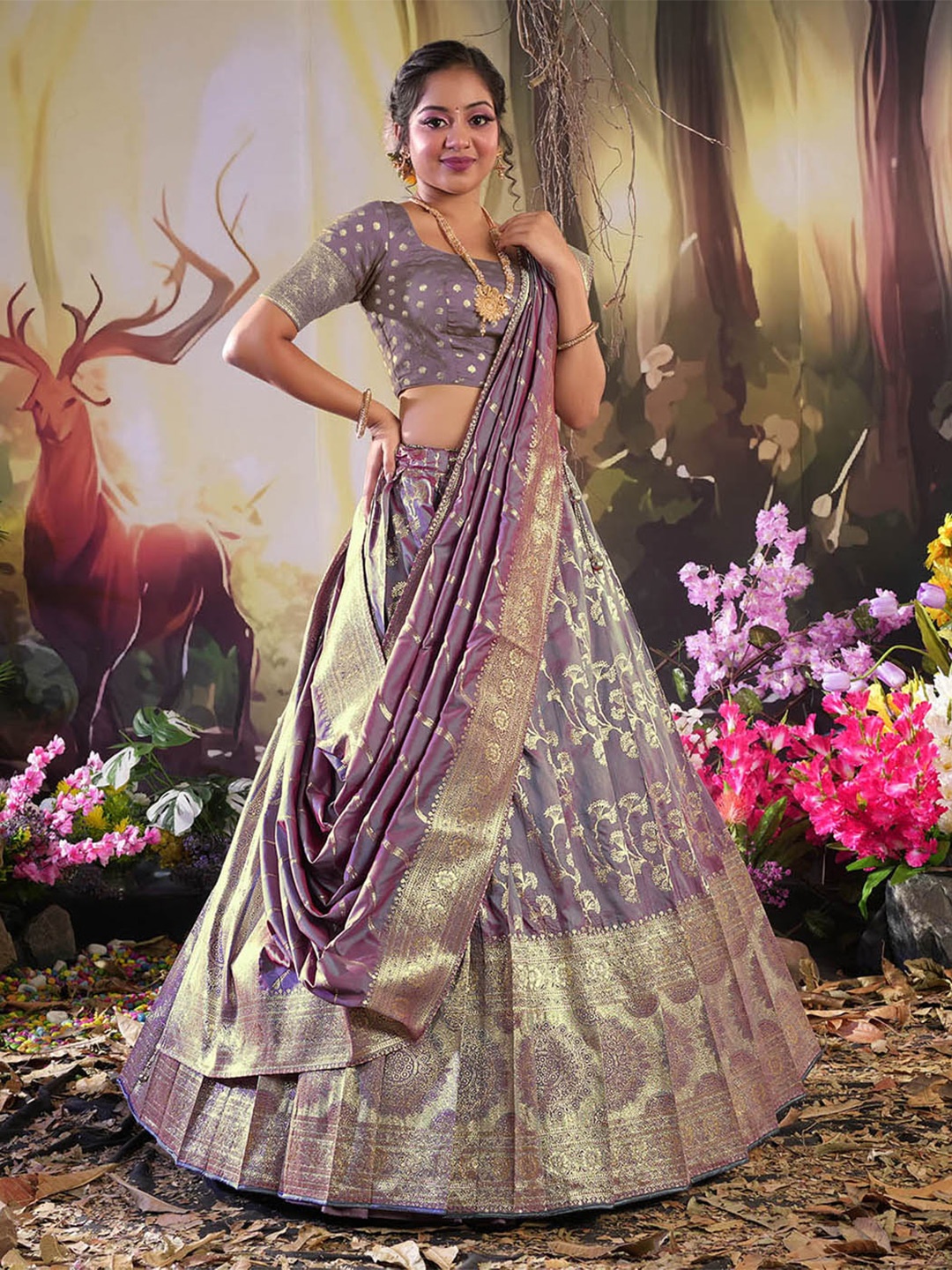 HALFSAREE STUDIO Semi-Stitched Lehenga & Unstitched Blouse With Dupatta, Grey
HALFSAREE STUDIO Semi-Stitched Lehenga & Unstitched Blouse With Dupatta, Grey