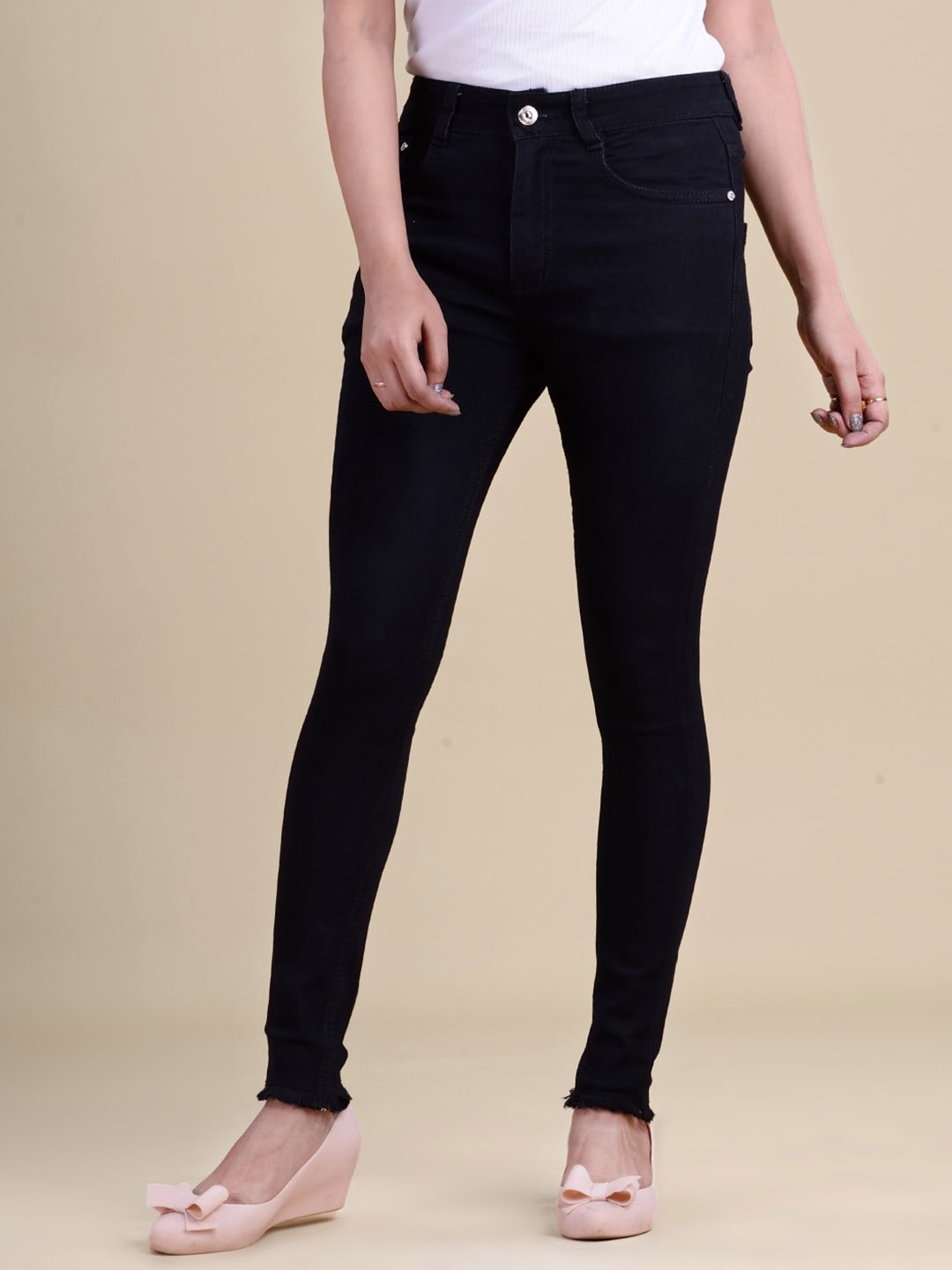 Quassia Women High Rise Skin Tight Skinny Fit Bleached Frayed Denim Stretchable Jeans, Black
Quassia Women High Rise Skin Tight Skinny Fit Bleached Frayed Denim Stretchable Jeans, Black