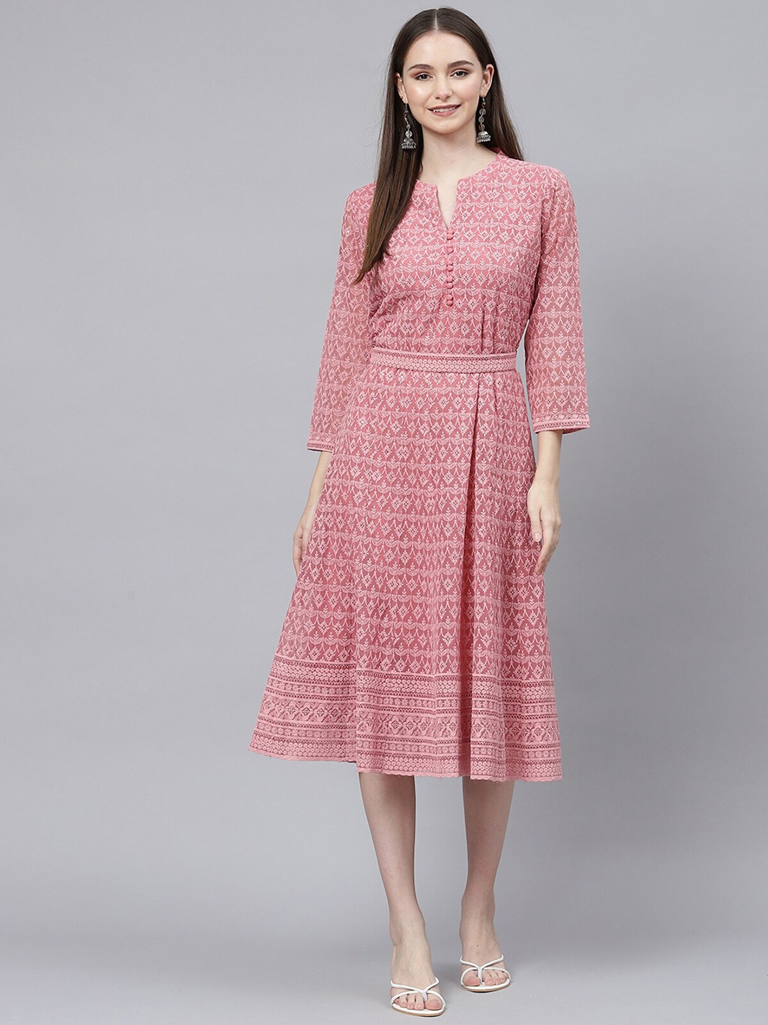 ODETTE Ethnic Motifs Embroidered Mandarin Collar Belted Georgette A-Line Midi Dress, Pink
ODETTE Ethnic Motifs Embroidered Mandarin Collar Belted Georgette A-Line Midi Dress, Pink