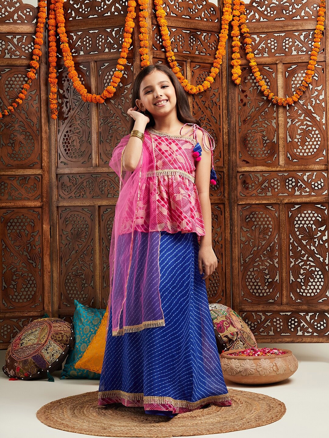 pspeaches Girls Printed One Shoulder Ready to Wear Lehenga & Blouse With Dupatta, Magenta
pspeaches Girls Printed One Shoulder Ready to Wear Lehenga & Blouse With Dupatta, Magenta