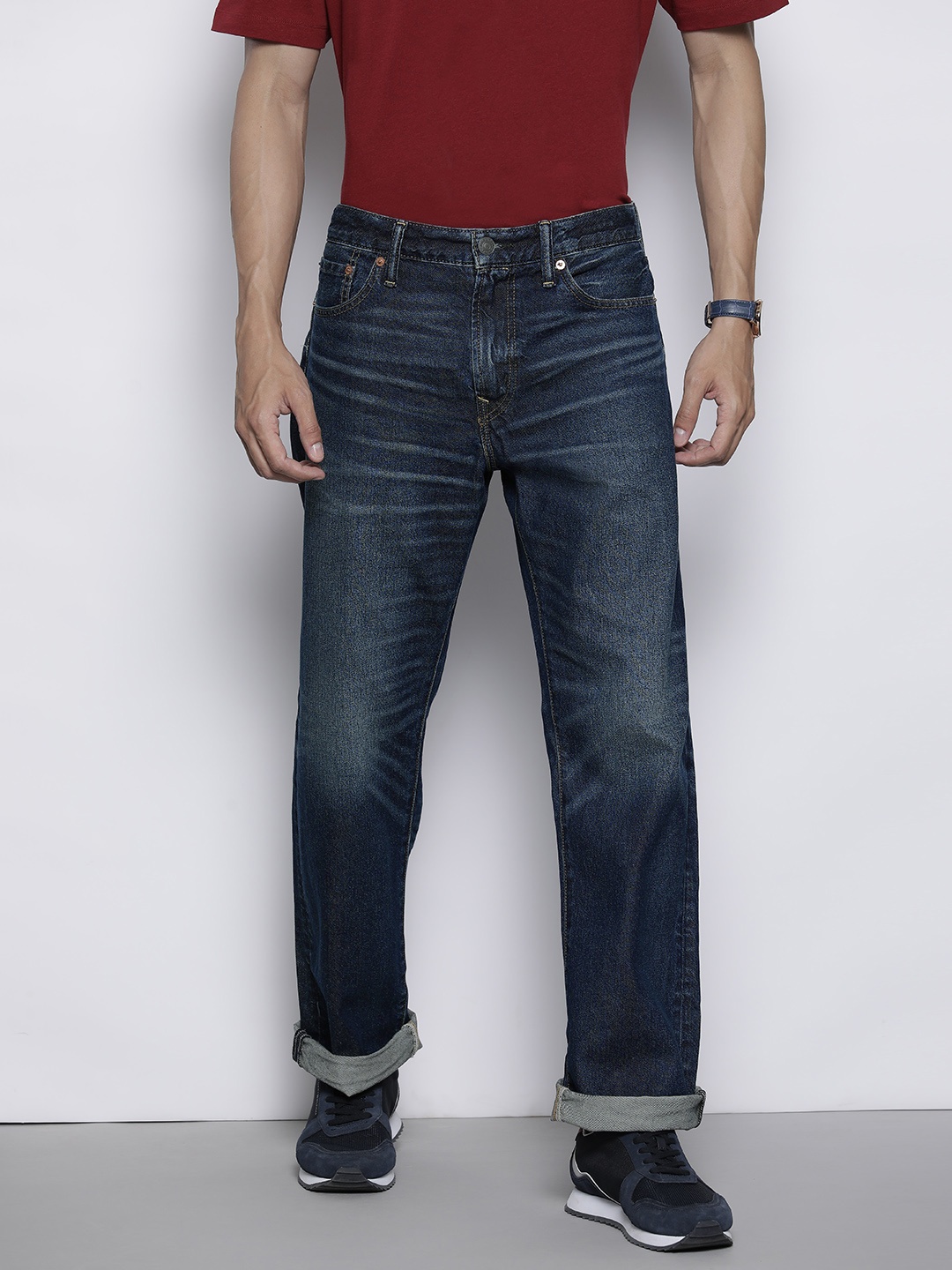 AMERICAN EAGLE OUTFITTERS Men Pure Cotton Relaxed Straight Fit Light Fade Jeans, Navy blue
AMERICAN EAGLE OUTFITTERS Men Pure Cotton Relaxed Straight Fit Light Fade Jeans, Navy blue