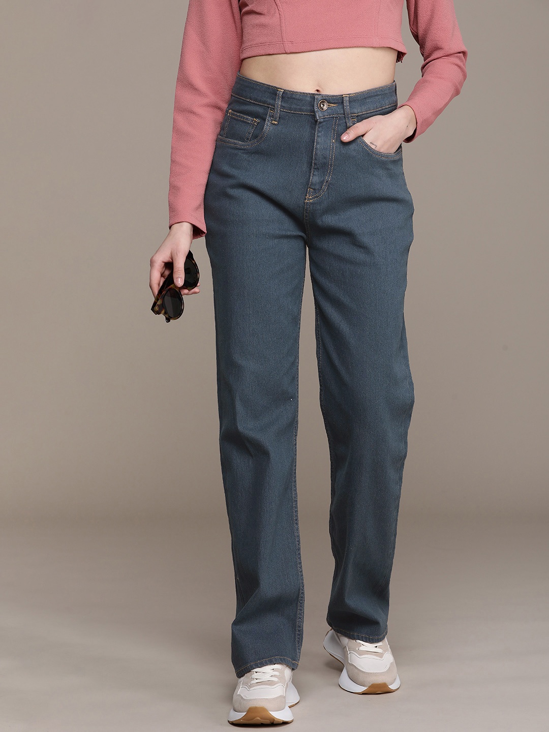 The Roadster Life Co. Women Straight Fit High-Rise Jeans, Blue