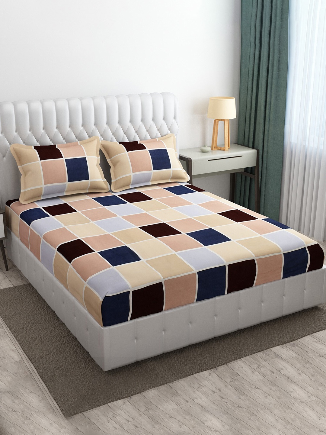 Stylespace by Isha Peach-Coloured Geometric Cotton 250 TC King Bedsheet & 2 Pillow Covers
Stylespace by Isha Peach-Coloured Geometric Cotton 250 TC King Bedsheet & 2 Pillow Covers