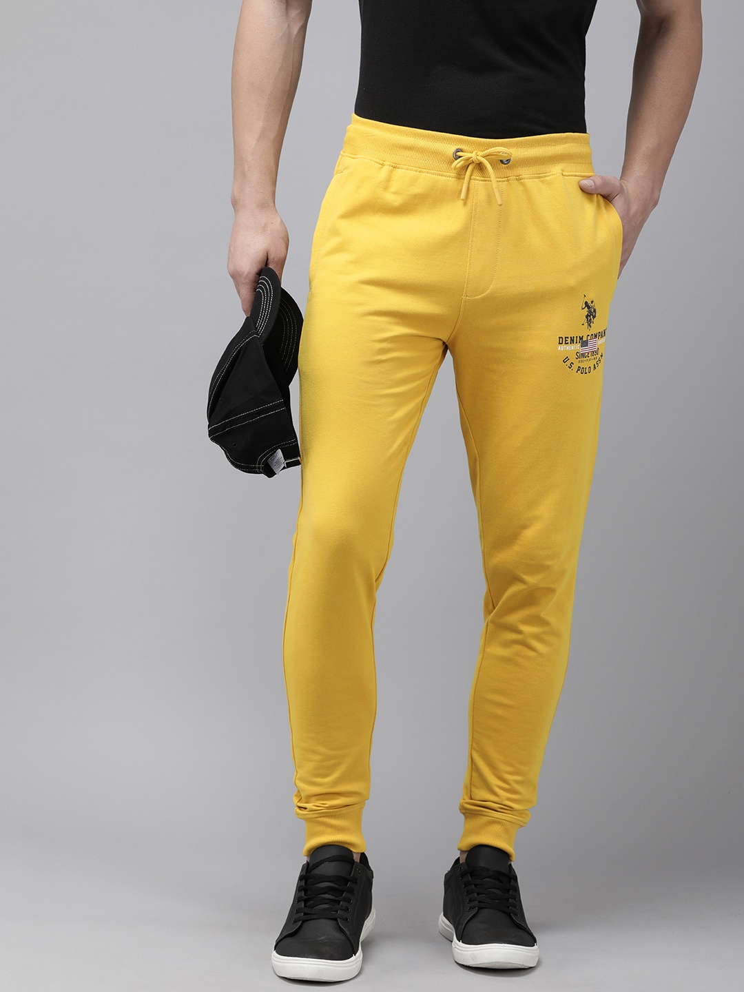 U.S. Polo Assn. Denim Co. Pure Cotton Solid With Brand Logo Print Detail Mid-Rise Joggers, Mustard
U.S. Polo Assn. Denim Co. Pure Cotton Solid With Brand Logo Print Detail Mid-Rise Joggers, Mustard