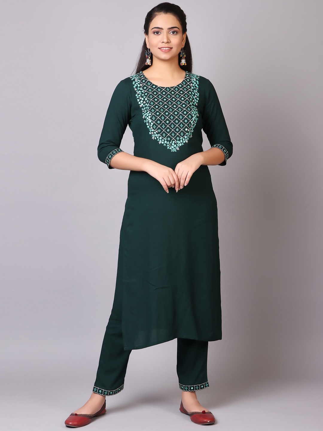 KALINI Ethnic Motifs Yoke Design Regular Mirror Work Kurta With Trousers & Dupatta, Green
KALINI Ethnic Motifs Yoke Design Regular Mirror Work Kurta With Trousers & Dupatta, Green