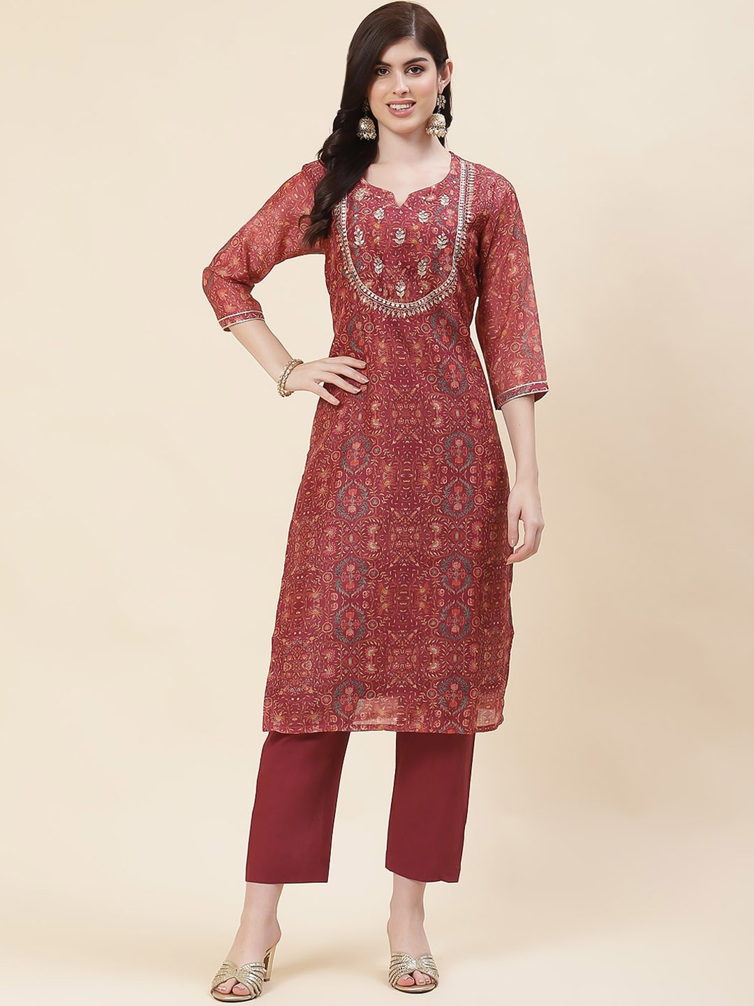 Meena Bazaar Ethnic Motifs Printed Gotta Patti Kurta with Trousers, Maroon