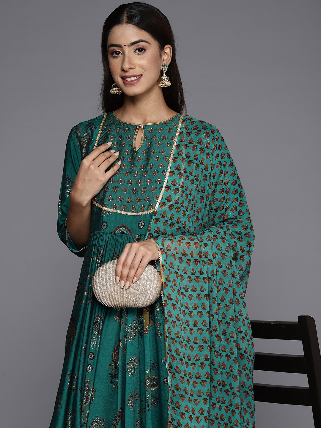 Libas Women Ethnic Motifs Printed Pleated Gotta Patti Kurta with Trousers & With Dupatta, Green
Libas Women Ethnic Motifs Printed Pleated Gotta Patti Kurta with Trousers & With Dupatta, Green