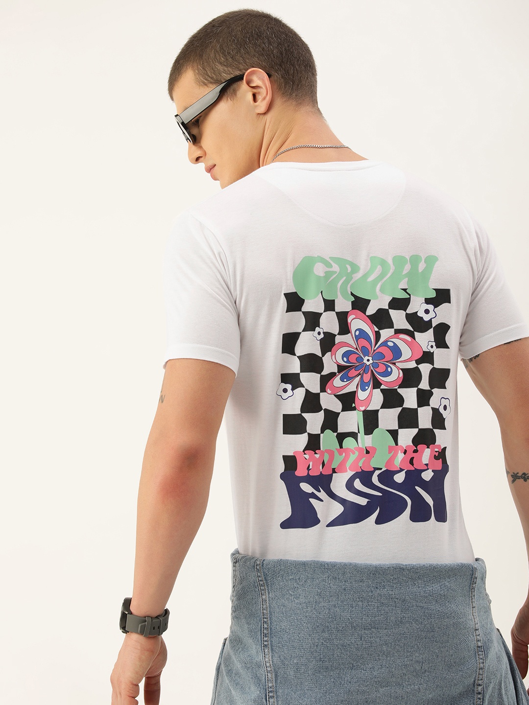 Kook N Keech Men Graphic Printed Oversized Drop-Shoulder Sleeves Pure Cotton T-shirt, White
Kook N Keech Men Graphic Printed Oversized Drop-Shoulder Sleeves Pure Cotton T-shirt, White