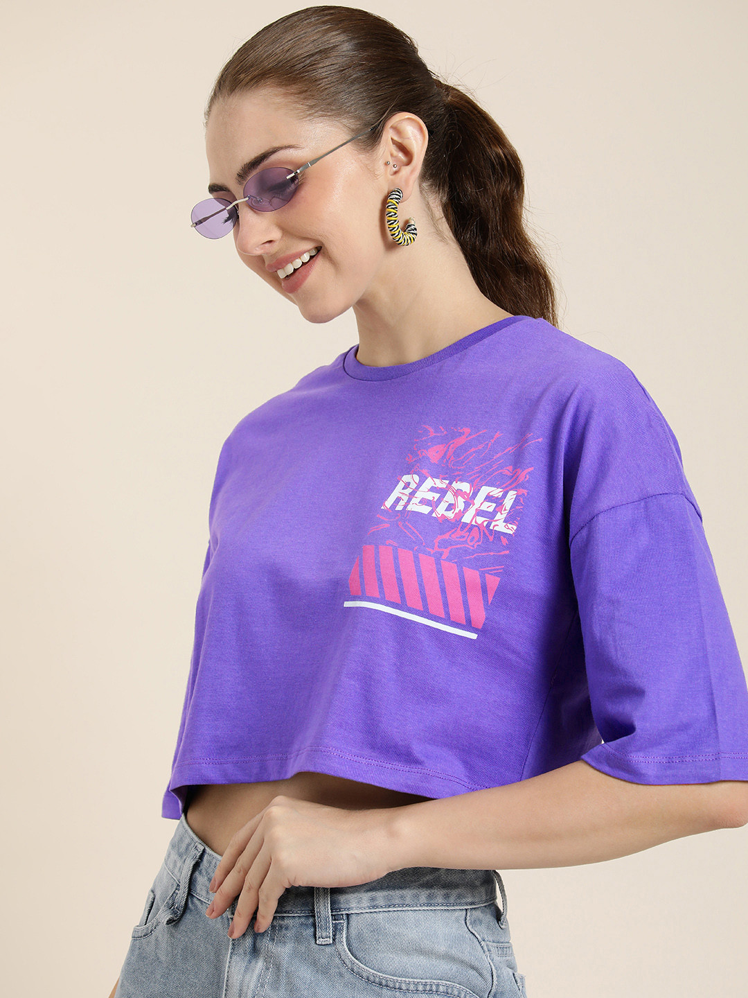 HERE&NOW Pure Cotton Graphic Printed Drop-Shoulder Sleeves Casual T-shirt, Purple
HERE&NOW Pure Cotton Graphic Printed Drop-Shoulder Sleeves Casual T-shirt, Purple