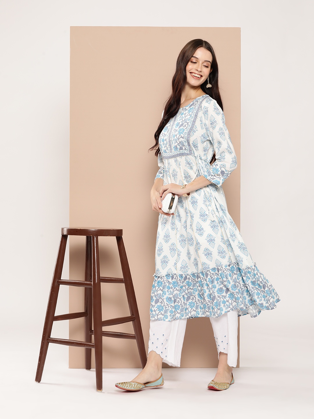 HERE&NOW Floral Printed Gotta-Patti Detailed Waist Tie-Ups Ruffled A-Line Kurta, White
HERE&NOW Floral Printed Gotta-Patti Detailed Waist Tie-Ups Ruffled A-Line Kurta, White