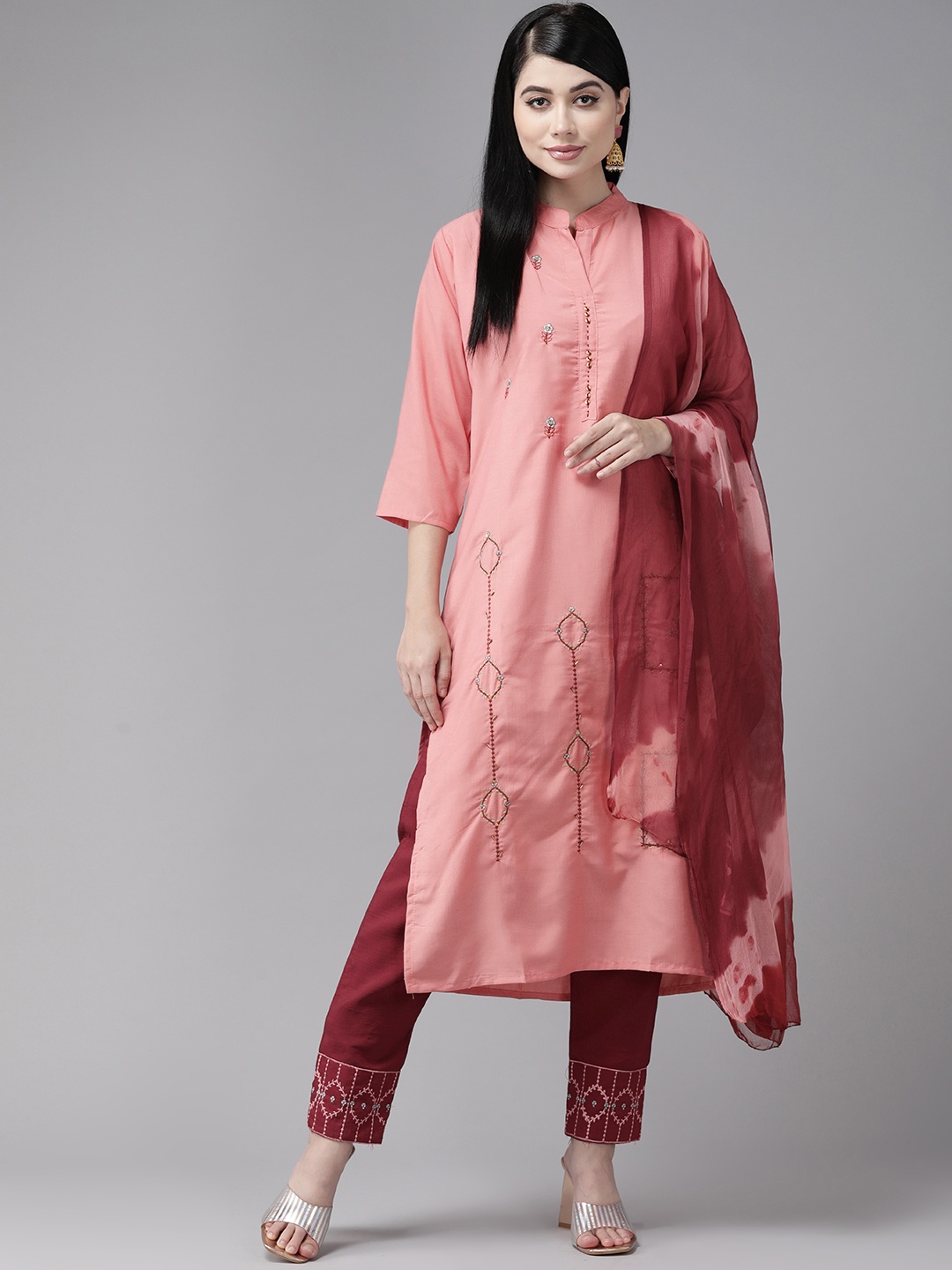 Aarika Floral Embroidered Regular Sequinned Pure Cotton Kurta with Trousers & Dupatta, Peach
Aarika Floral Embroidered Regular Sequinned Pure Cotton Kurta with Trousers & Dupatta, Peach