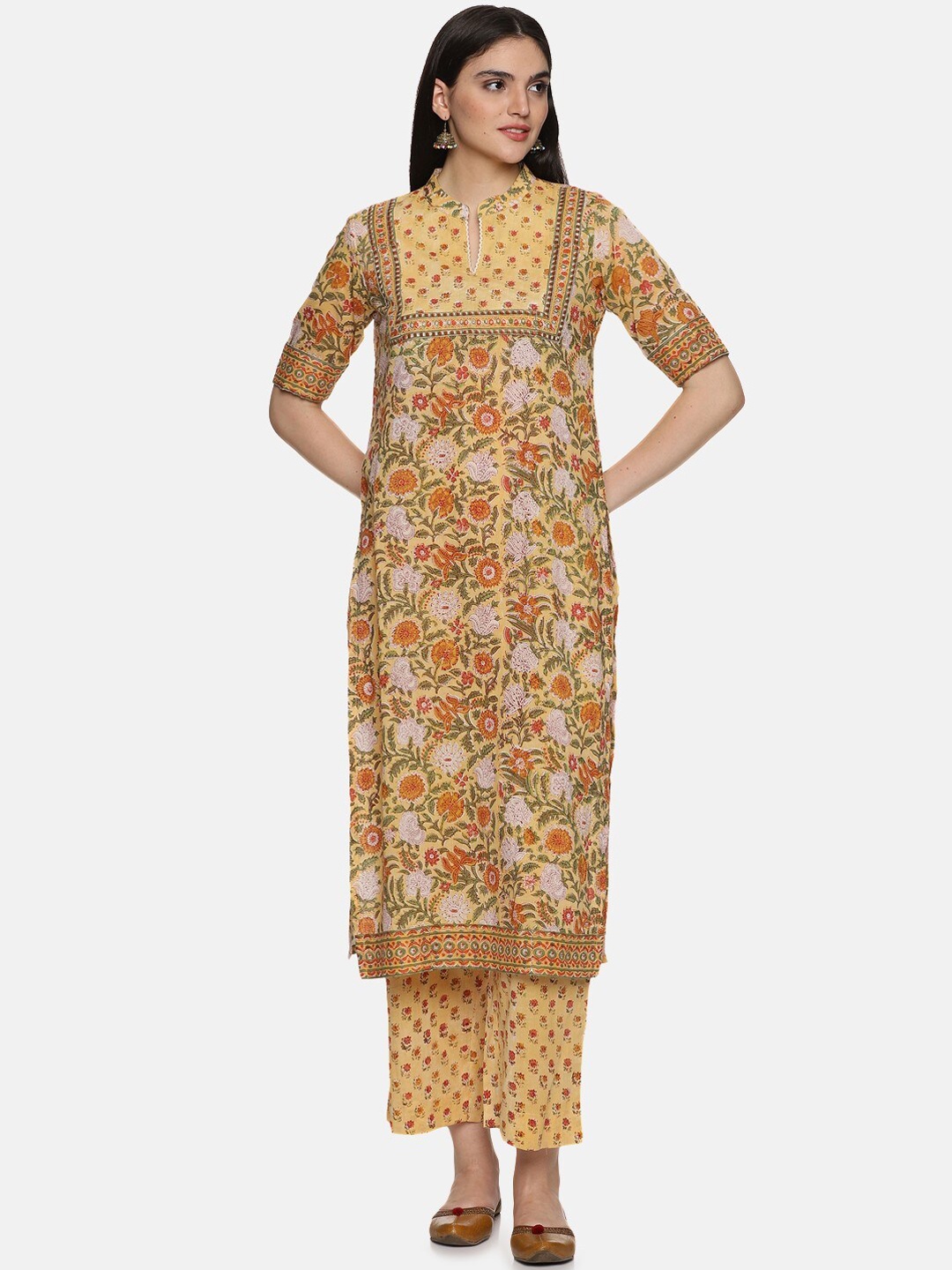 JAIPURIBANNO Floral Printed Mandarin Collar Pure Cotton Kurta with Palazzos, Mustard
JAIPURIBANNO Floral Printed Mandarin Collar Pure Cotton Kurta with Palazzos, Mustard