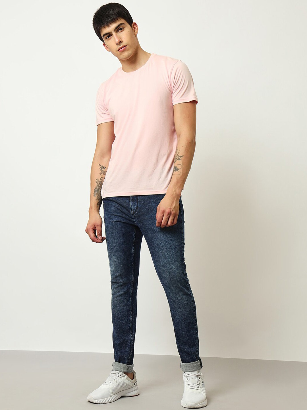 Lee Men Bruce Skinny Fit Mid-Rise Clean Look Heavy Fade Stretchable Jeans, Blue
Lee Men Bruce Skinny Fit Mid-Rise Clean Look Heavy Fade Stretchable Jeans, Blue