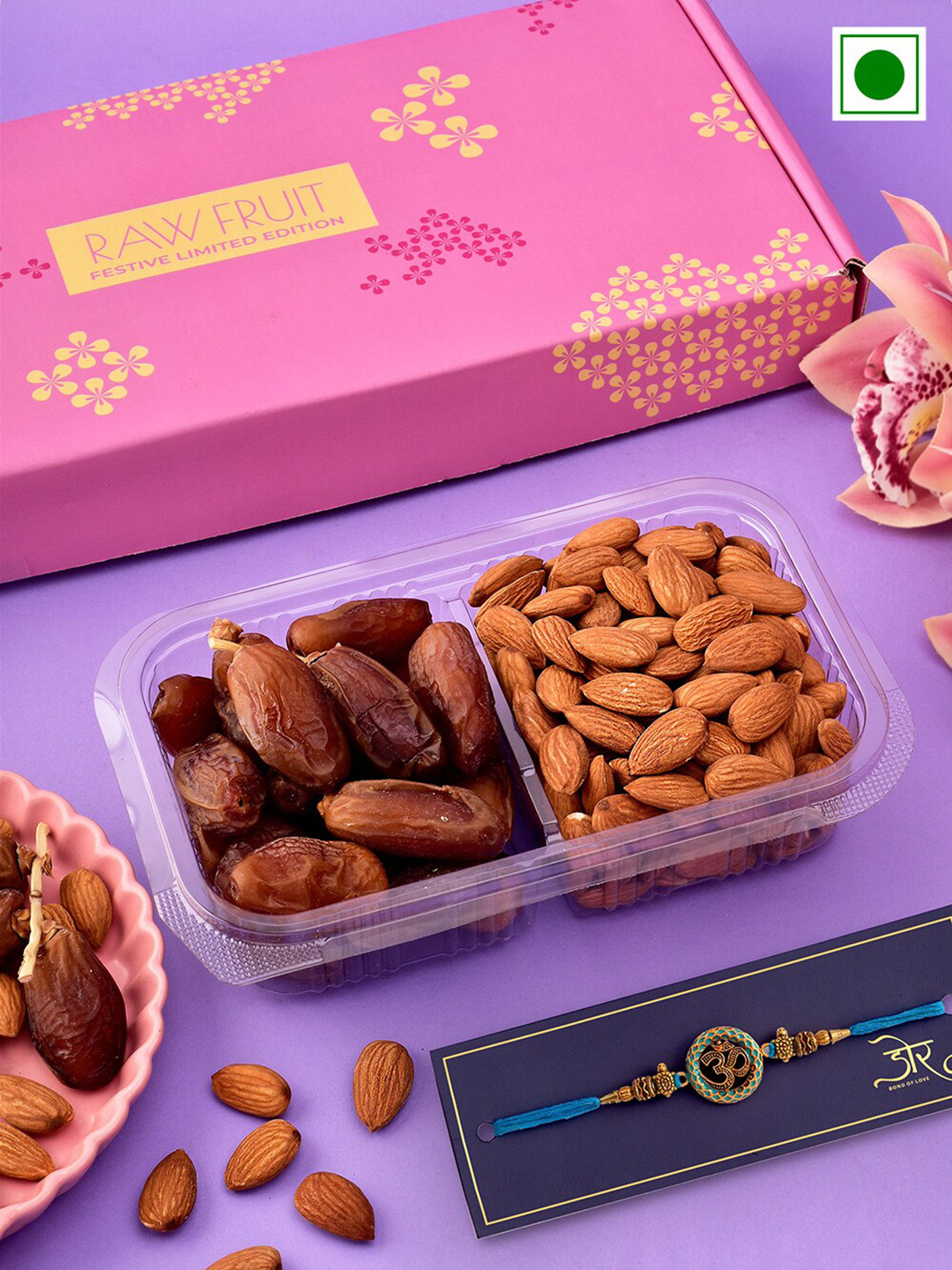 RawFruit Charm Detail Rakhi With DryFruits Gift Set -125 gms Each, Gold
RawFruit Charm Detail Rakhi With DryFruits Gift Set -125 gms Each, Gold