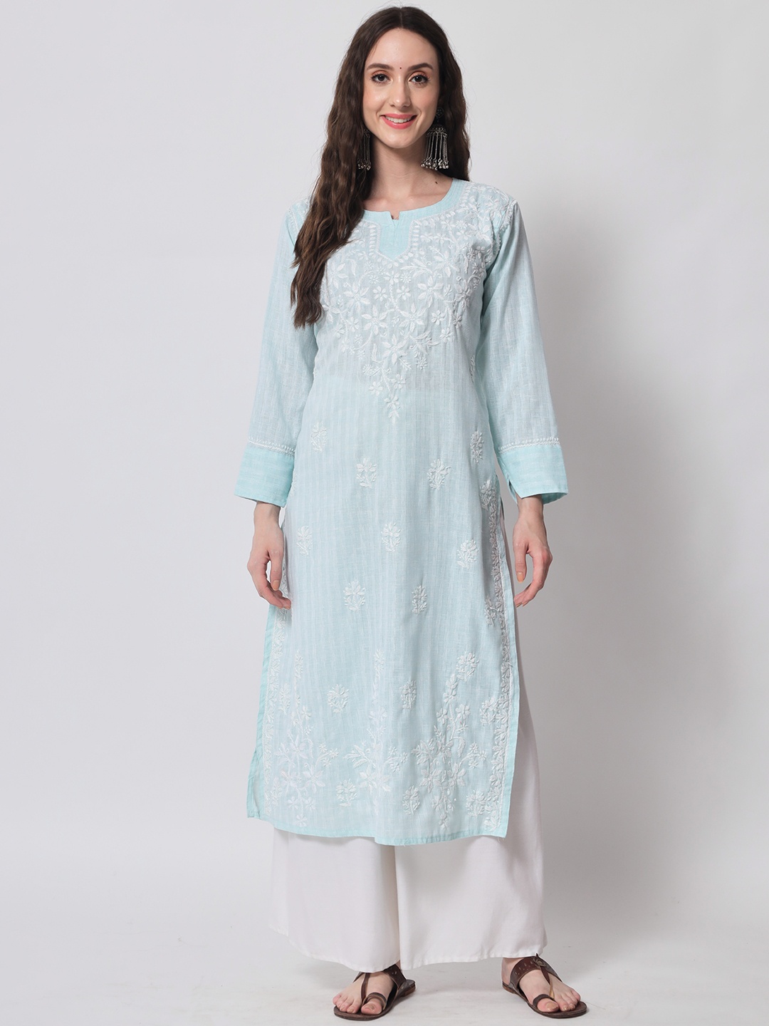 Ethnava Floral Embroidered Long Sleeves Thread Work Organic Cotton Straight Kurta, Sea green
Ethnava Floral Embroidered Long Sleeves Thread Work Organic Cotton Straight Kurta, Sea green