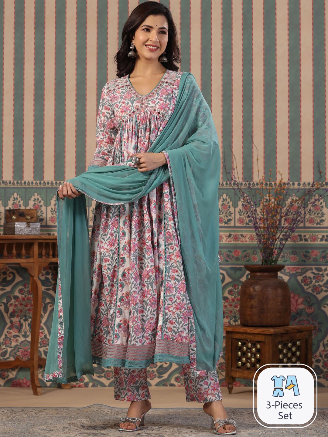 Readiprint Fashions Floral Printed Empire Pure Cotton Kurta With Trousers & With Dupatta, Pink
Readiprint Fashions Floral Printed Empire Pure Cotton Kurta With Trousers & With Dupatta, Pink