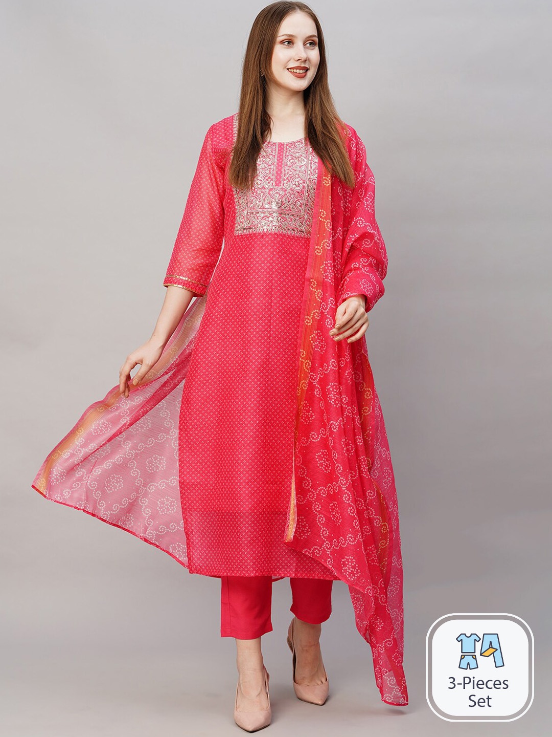KALINI Ethnic Motifs Embroidered Regular Sequinned Kurta With Trousers & Dupatta, Pink
KALINI Ethnic Motifs Embroidered Regular Sequinned Kurta With Trousers & Dupatta, Pink