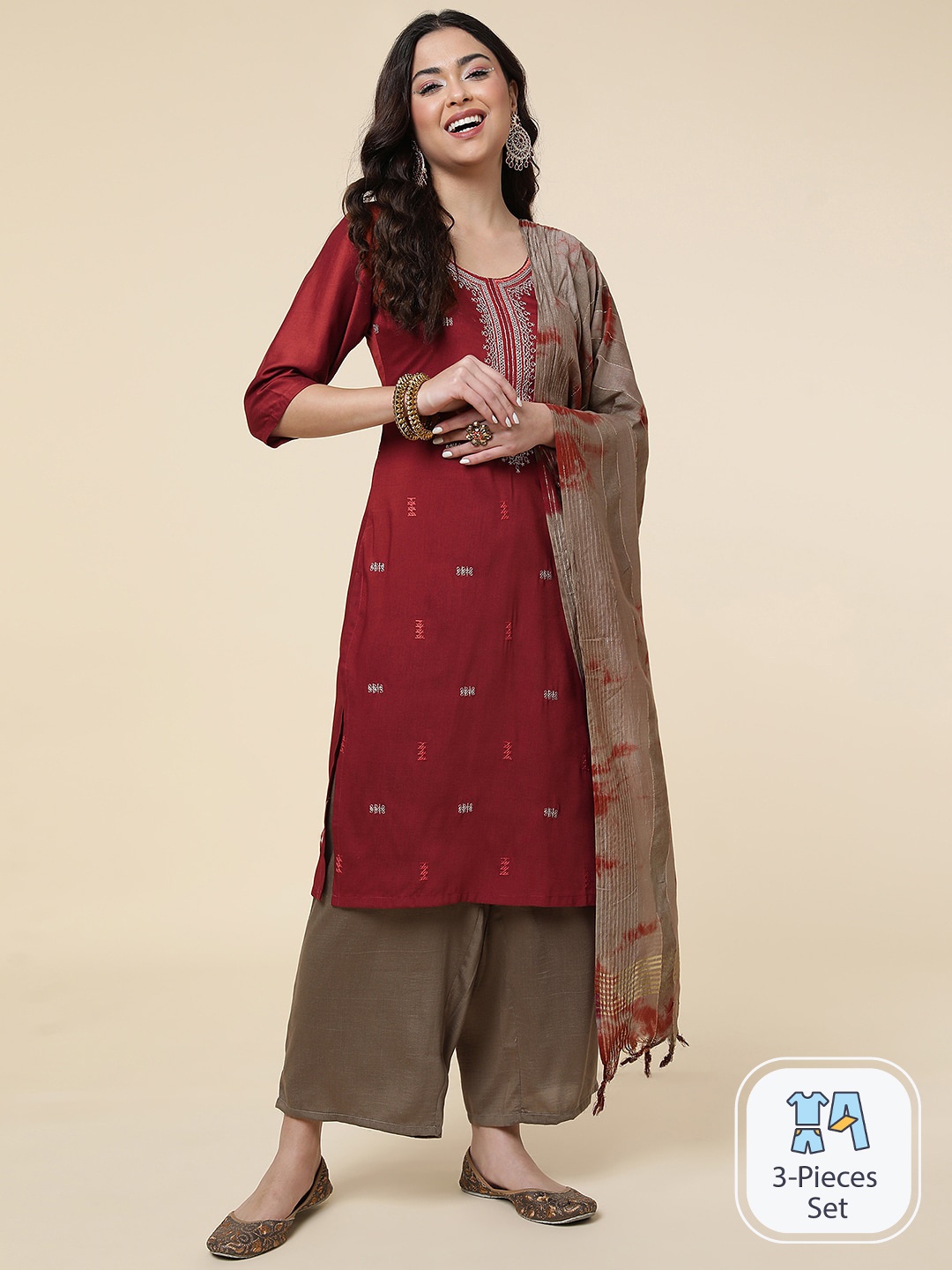 CLEMIRA Ethnic Motifs Embroidered Zari Silk Chiffon Kurta with Palazzos & Dupatta, Maroon
CLEMIRA Ethnic Motifs Embroidered Zari Silk Chiffon Kurta with Palazzos & Dupatta, Maroon