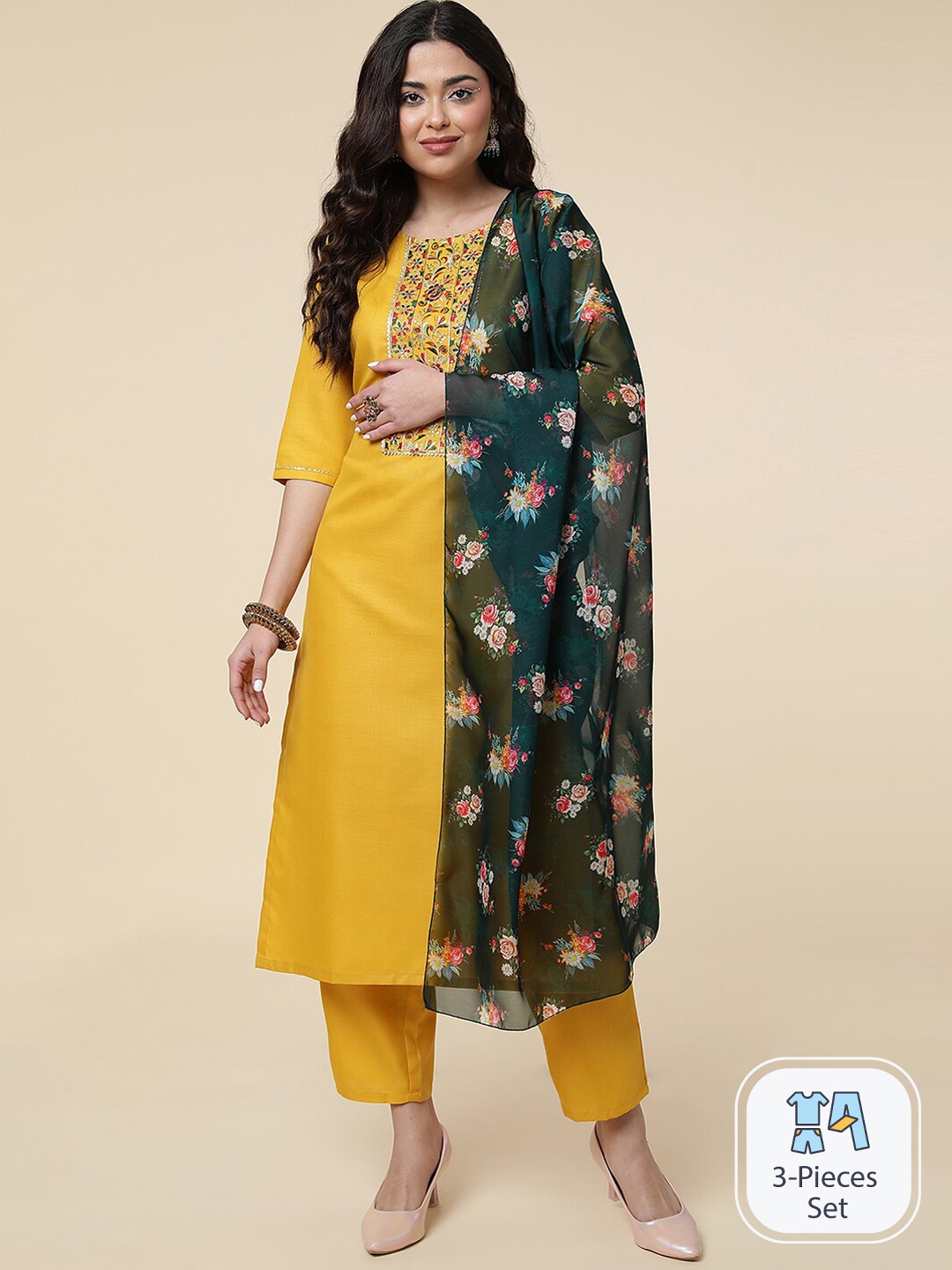 CLEMIRA Floral Embroidered Regular Thread Work Kurta with Trousers & Dupatta, Yellow
CLEMIRA Floral Embroidered Regular Thread Work Kurta with Trousers & Dupatta, Yellow