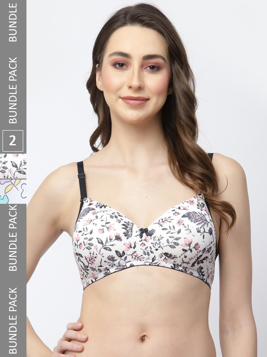 College Girl Pack Of 2 Full Coverage Lightly Padded T-shirt Bra With All Day Comfort, White 
College Girl Pack Of 2 Full Coverage Lightly Padded T-shirt Bra With All Day Comfort, White