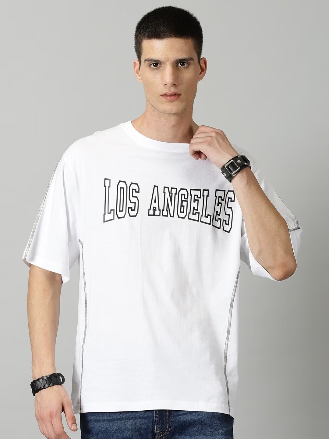 THE HOLLANDER Typography Printed Drop-Shoulder Sleeves Oversized Fit Cotton T-Shirt, White
THE HOLLANDER Typography Printed Drop-Shoulder Sleeves Oversized Fit Cotton T-Shirt, White