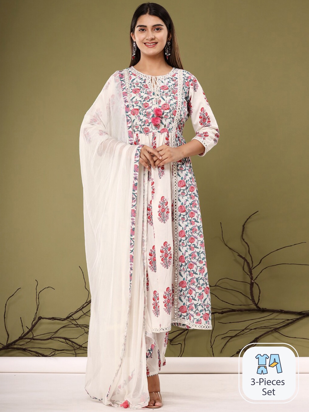 Readiprint Fashions Floral Printed Thread Work Pure Cotton Anarkali Kurta Set, Off white
Readiprint Fashions Floral Printed Thread Work Pure Cotton Anarkali Kurta Set, Off white